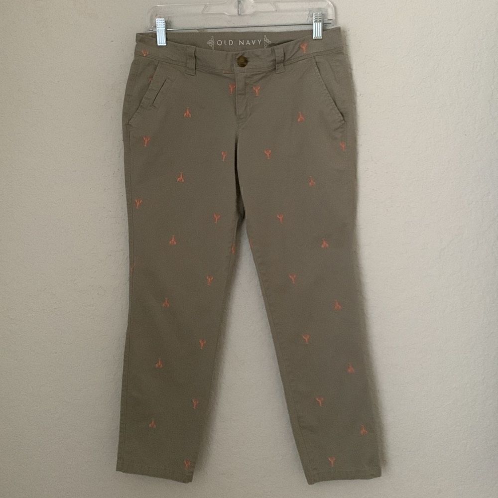 Old Navy Khaki Embroidered Lobster Cropped Pants Size 4